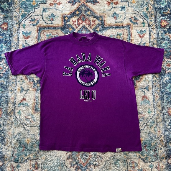 Vintage 1970s Crazy Shirts Honolulu Hawaii T-shirt - Picture 1 of 5